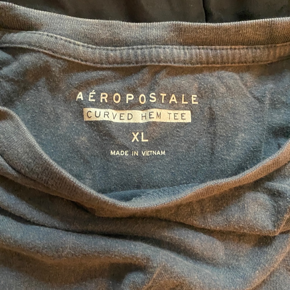 aéropostale curved hemp tee